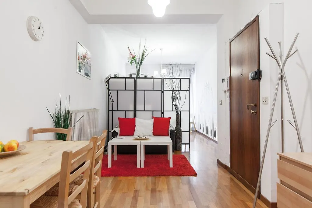 Leopardi 25 Apartment Milano