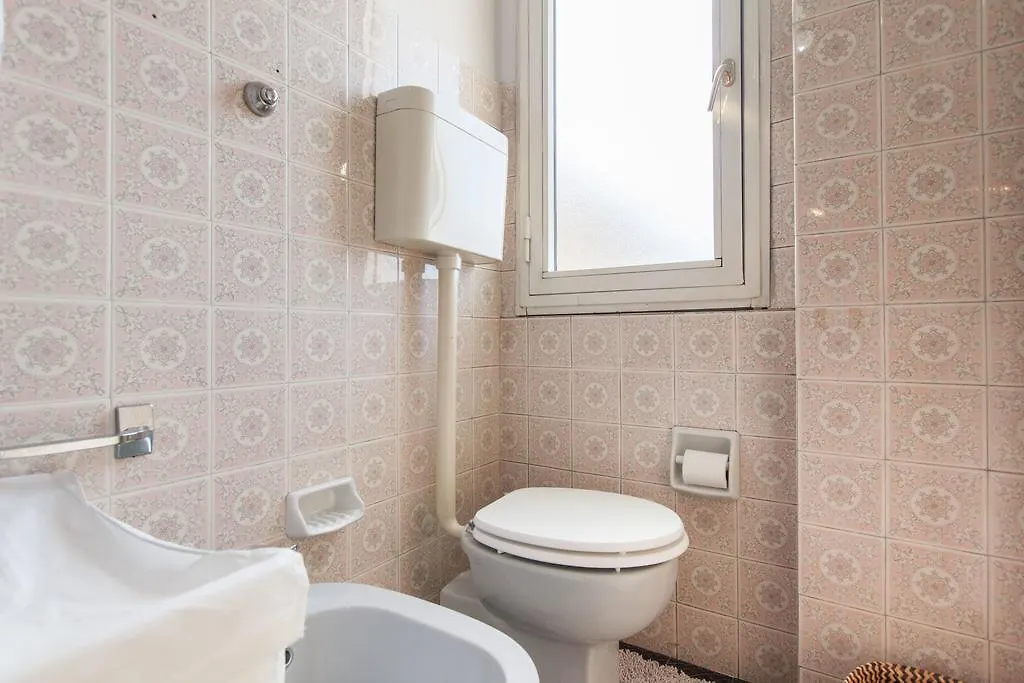 Leopardi 25 Apartment Milan