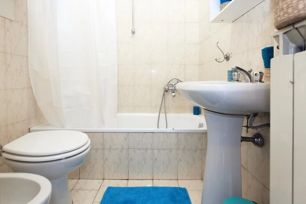 Leopardi 25 Apartment Milan 0*,  Italy